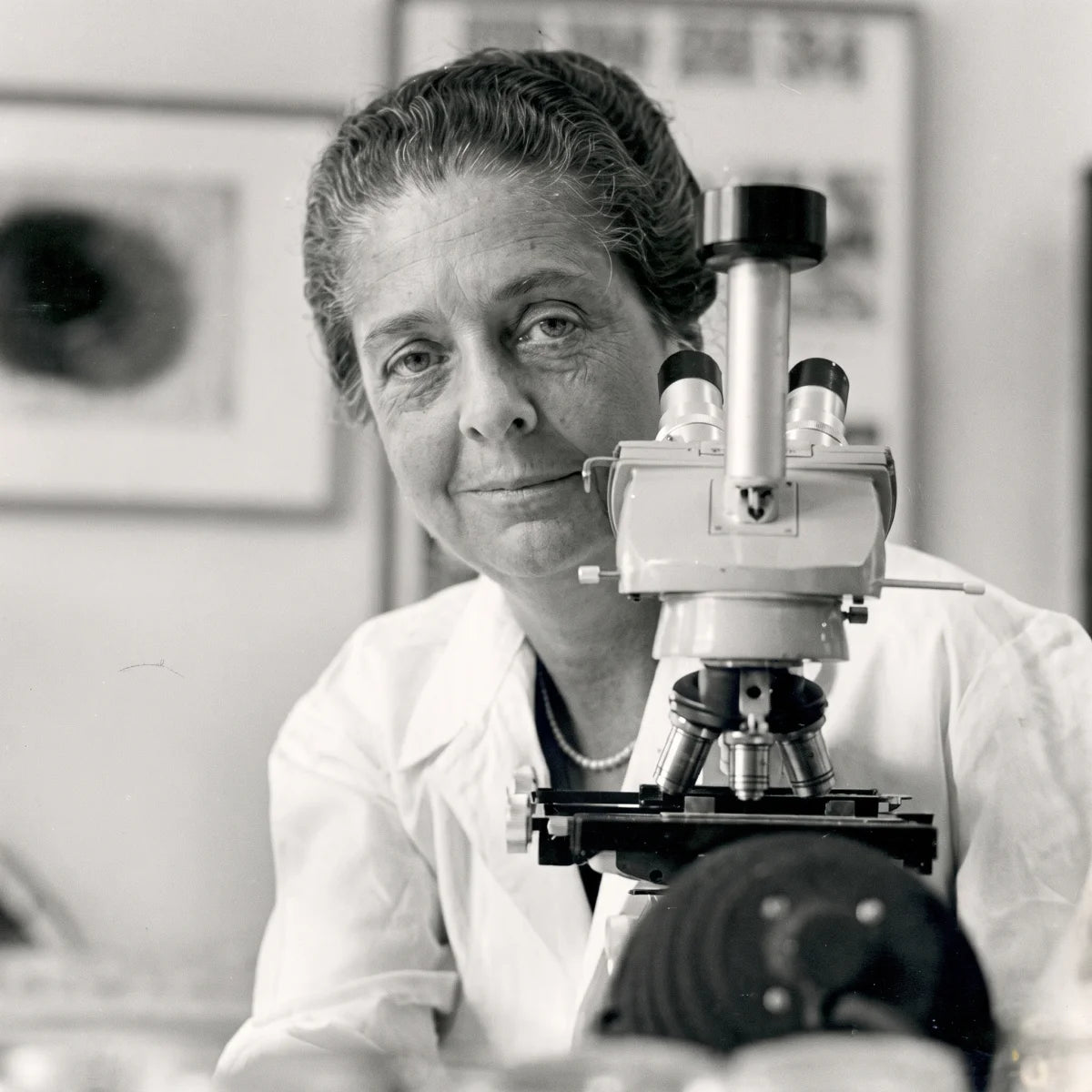 Rita Levi-Montalcini at her microscope